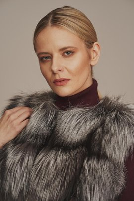 Kožušinová dámska vesta z líščej kožušiny